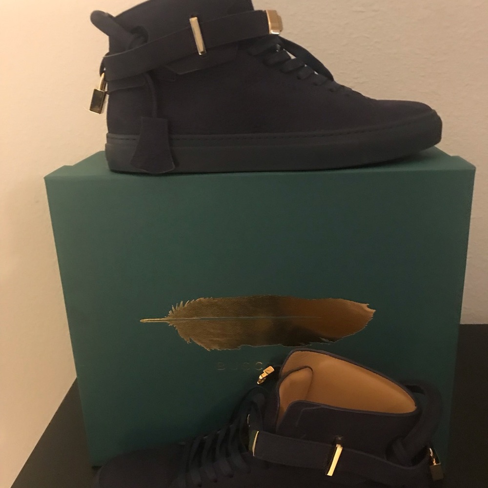 Designer Sneakers